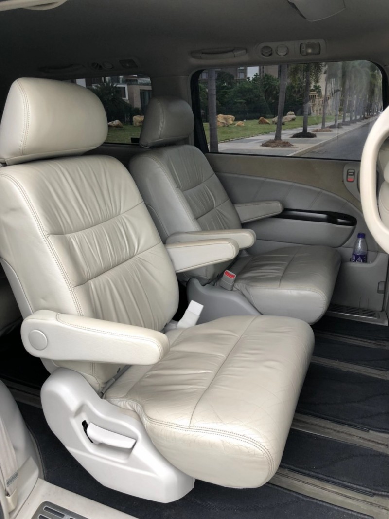 佛山14年本田艾力绅9