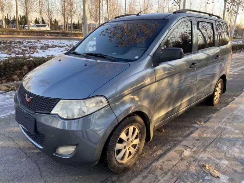 金華14年五菱汽車五菱宏光2
