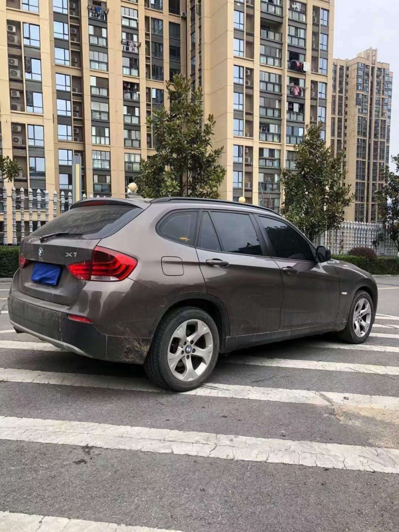 北京12年宝马X14
