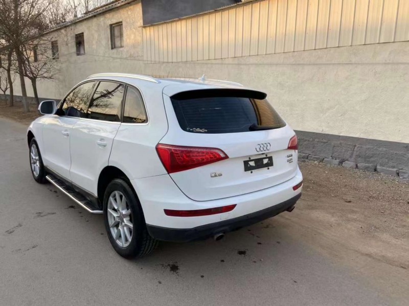 济宁13年奥迪Q54