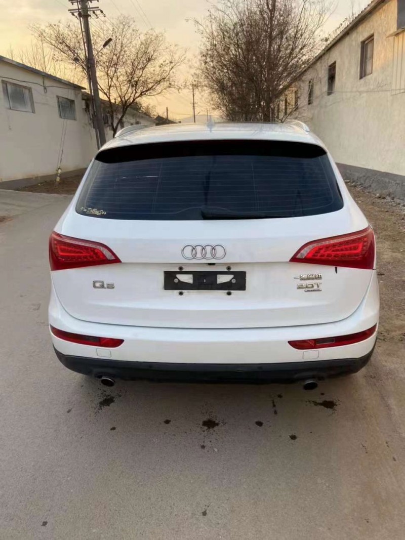 济宁13年奥迪Q55