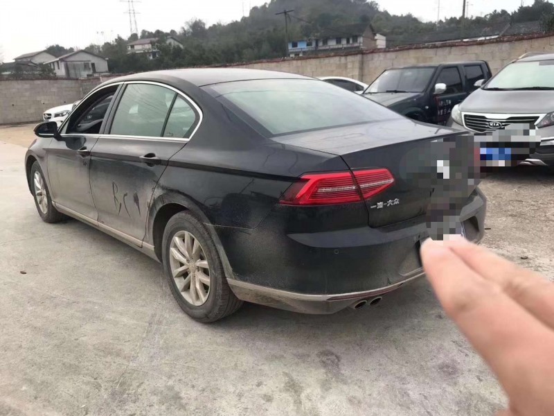 保定17年大众迈腾5