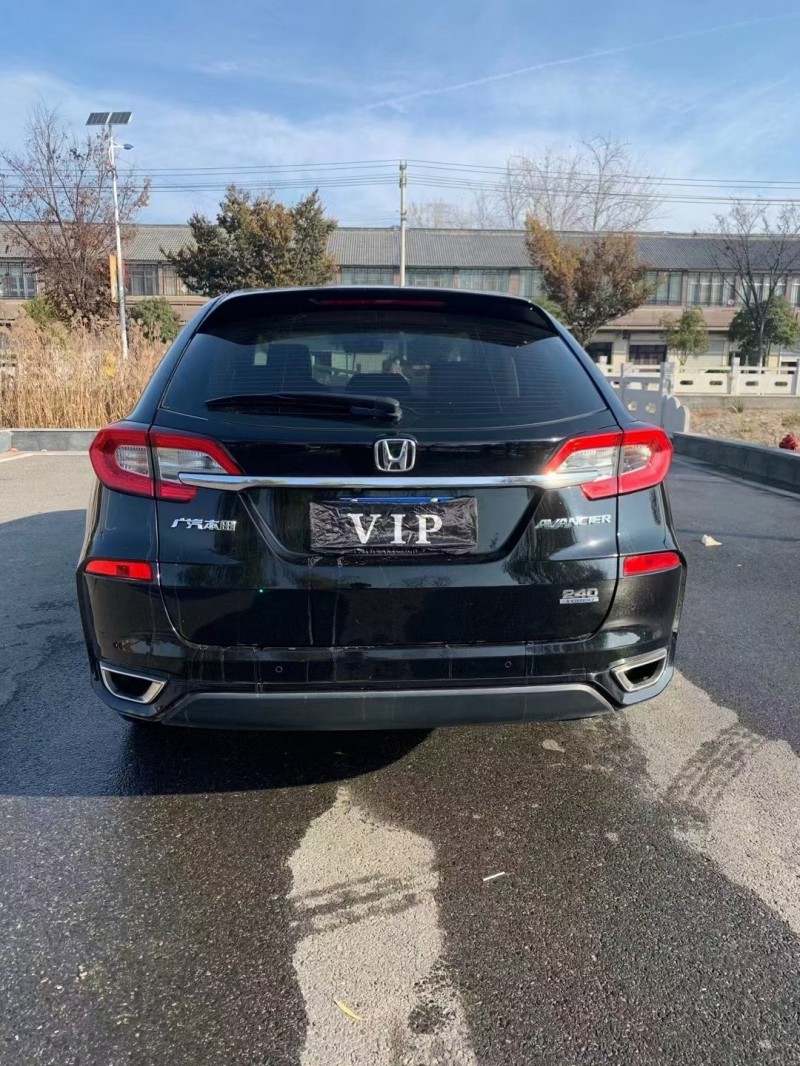 徐州17年本田冠道6