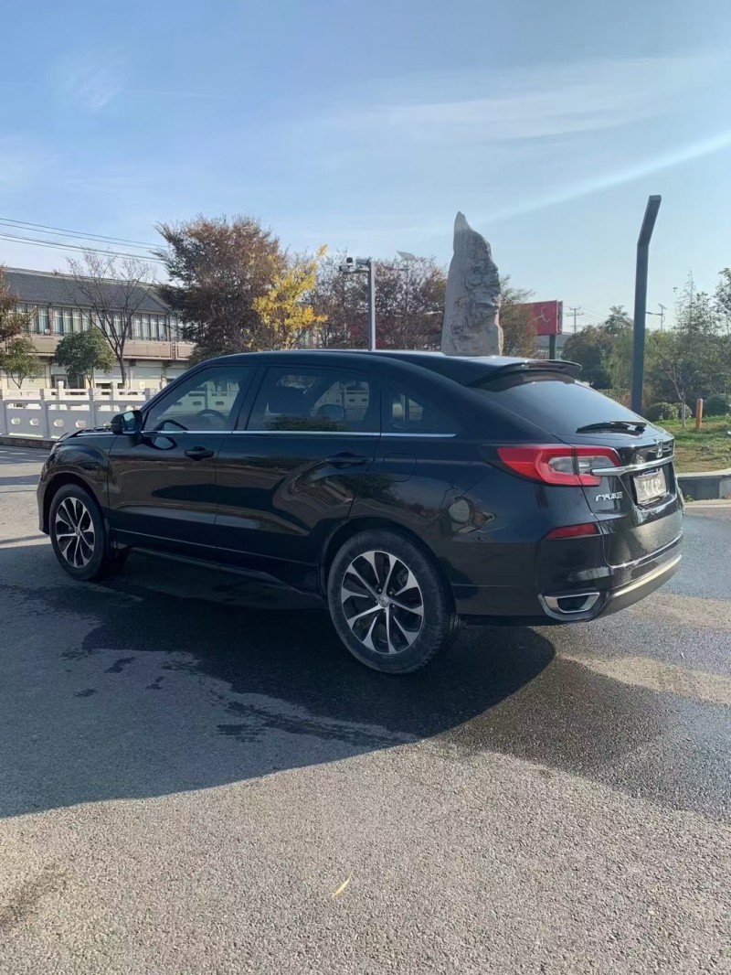 徐州17年本田冠道5