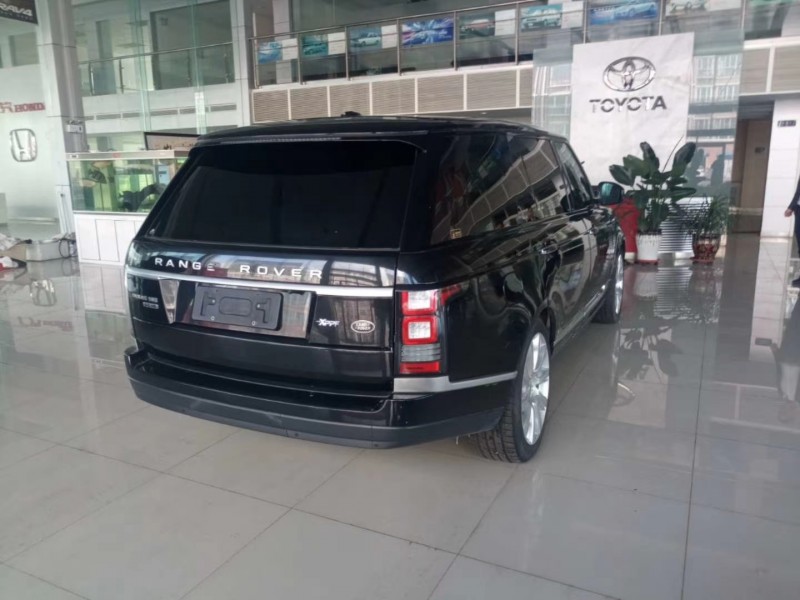 邢台17年路虎揽胜行政3