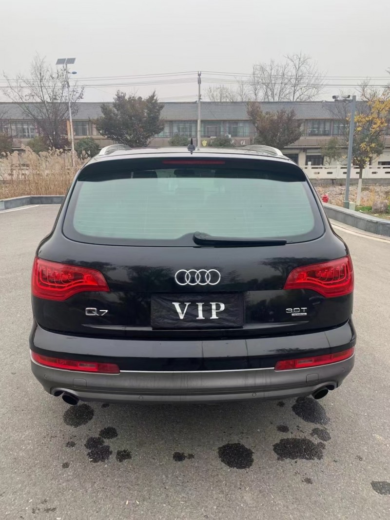 徐州11年奥迪Q76