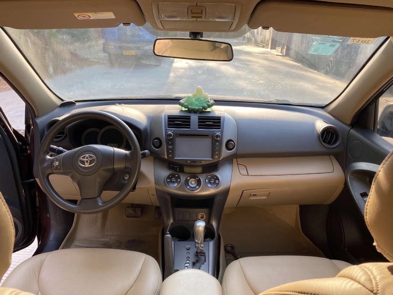 江门13年丰田RAV44