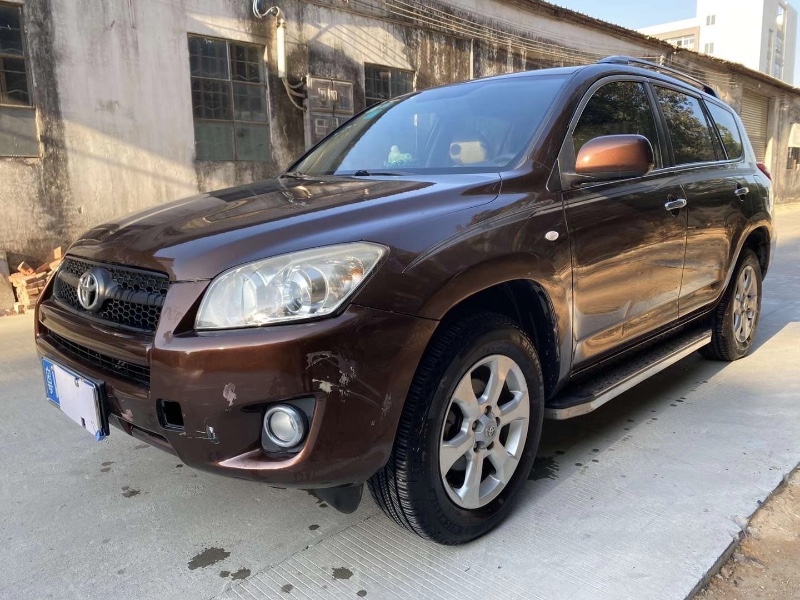 江门13年丰田RAV46