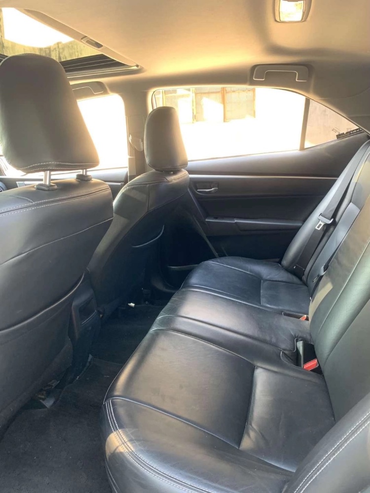 江门18年丰田卡罗拉5