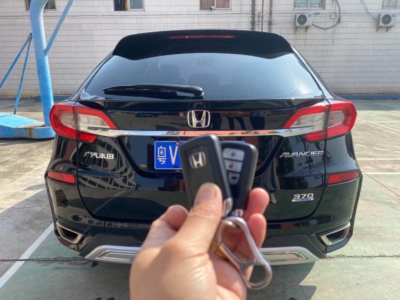 广州17年本田冠道5