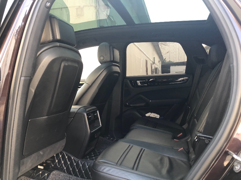 深圳18年保时捷卡宴5