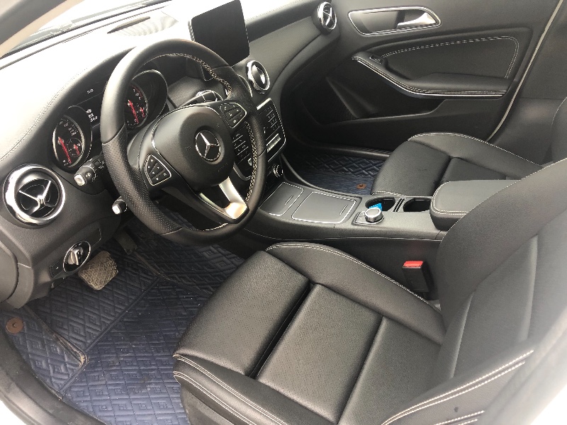 深圳19年奔驰GLA7