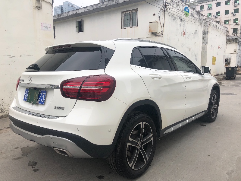 深圳19年奔驰GLA4