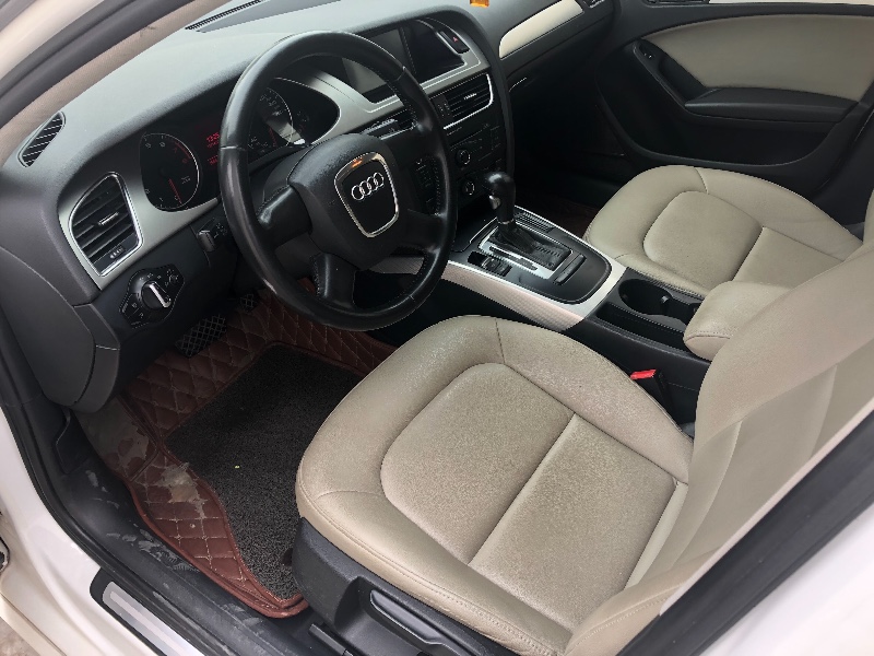 深圳12年奥迪A4L7