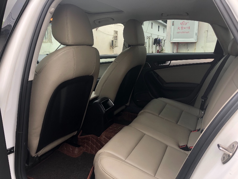 深圳12年奥迪A4L5