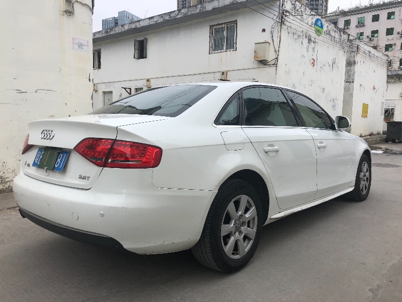 深圳12年奥迪A4L2
