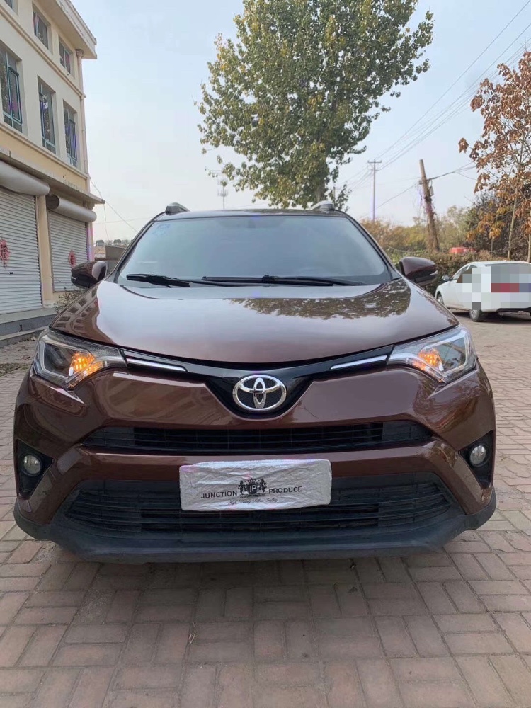 济宁16年丰田RAV4荣放1