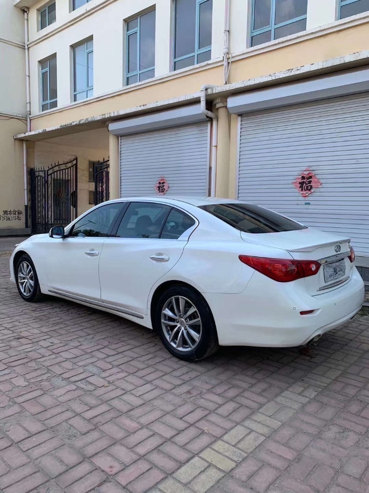 濰坊15年英菲尼迪Q50L1