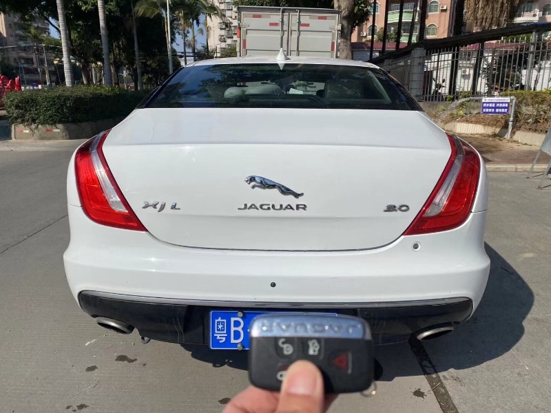 广州18年捷豹XJ3