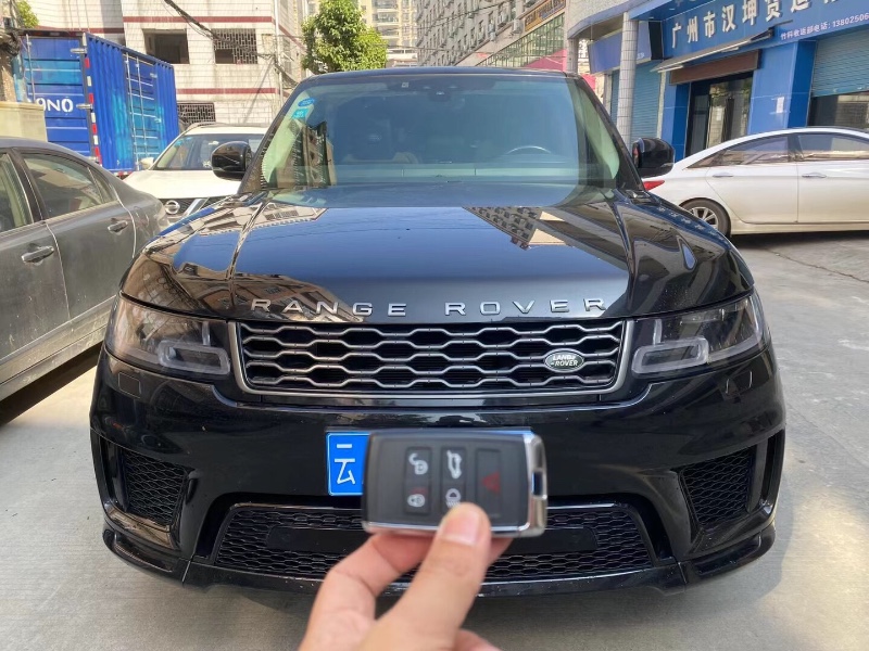 广州19年路虎揽胜运动1