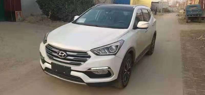 潍坊17年现代全新胜达1