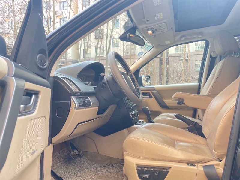 烟台10年路虎神行者28