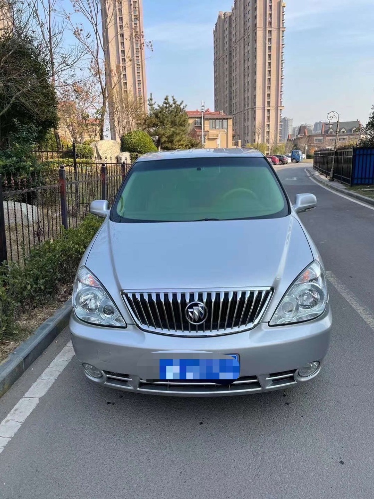 淄博15年别克别克GL81