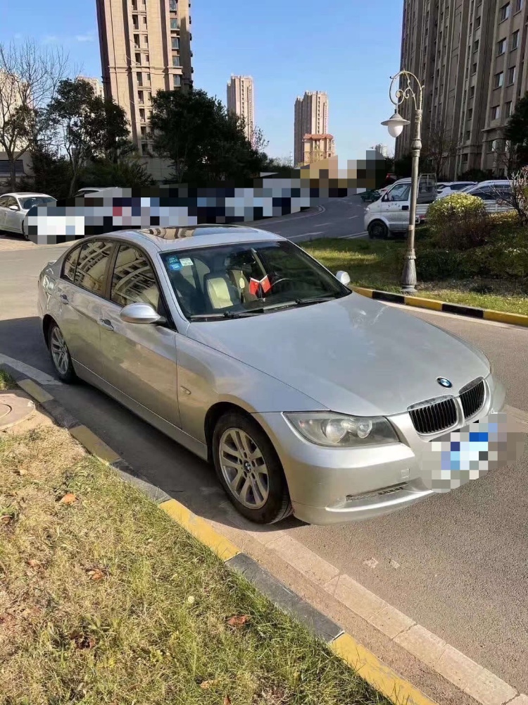 青岛07年宝马3系2