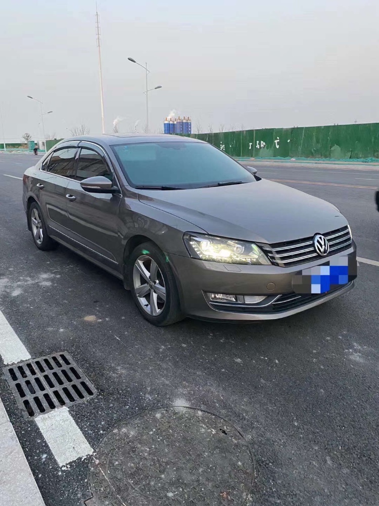 青岛14年大众帕萨特3