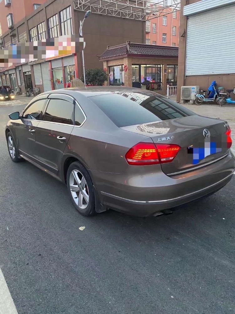青岛14年大众帕萨特5