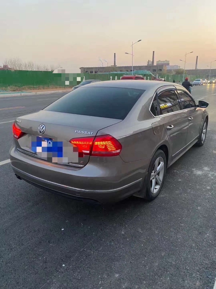 青岛14年大众帕萨特6