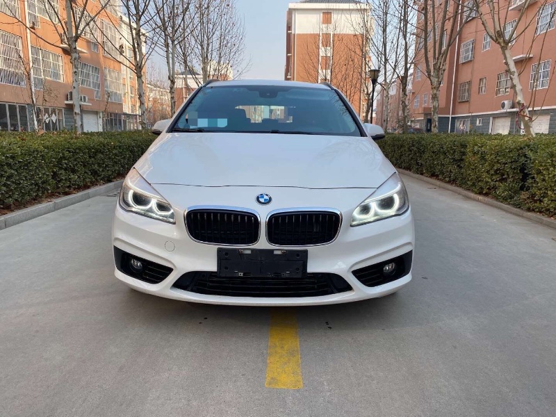 青岛18年宝马2系7