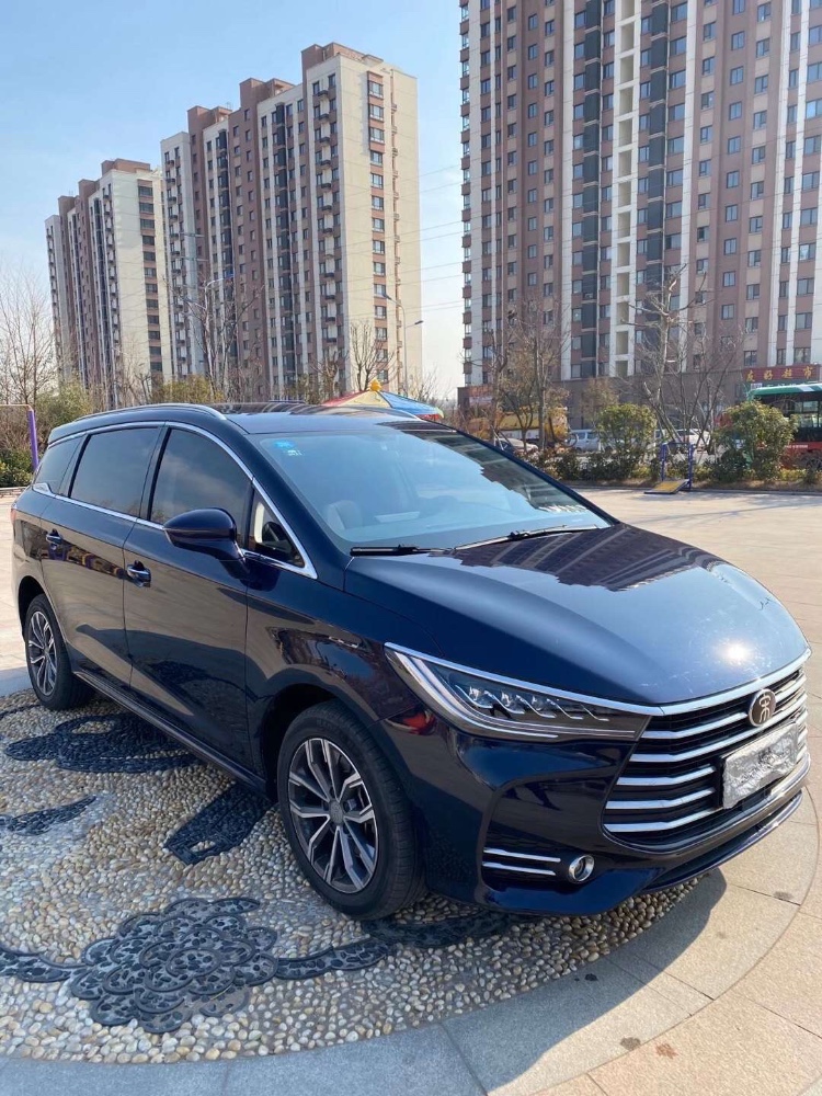 青岛19年比亚迪宋3