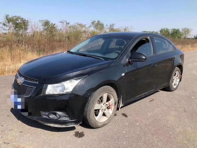 青岛13年雪佛兰科鲁兹2