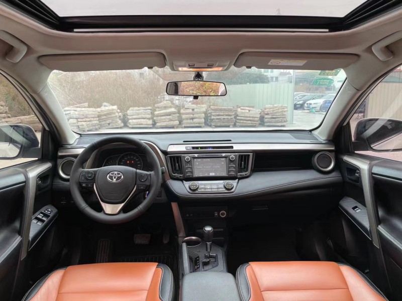 佛山16年丰田RAV4荣放4
