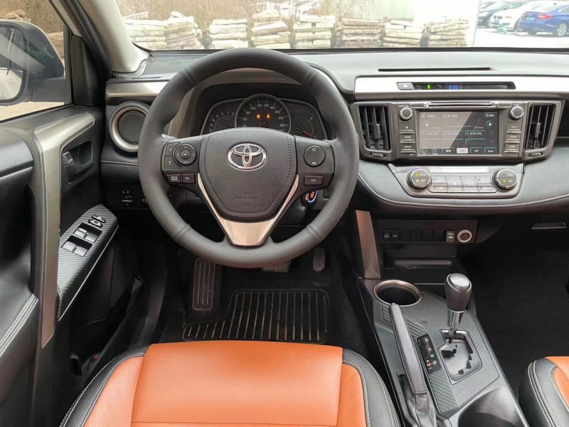 佛山16年丰田RAV4荣放5