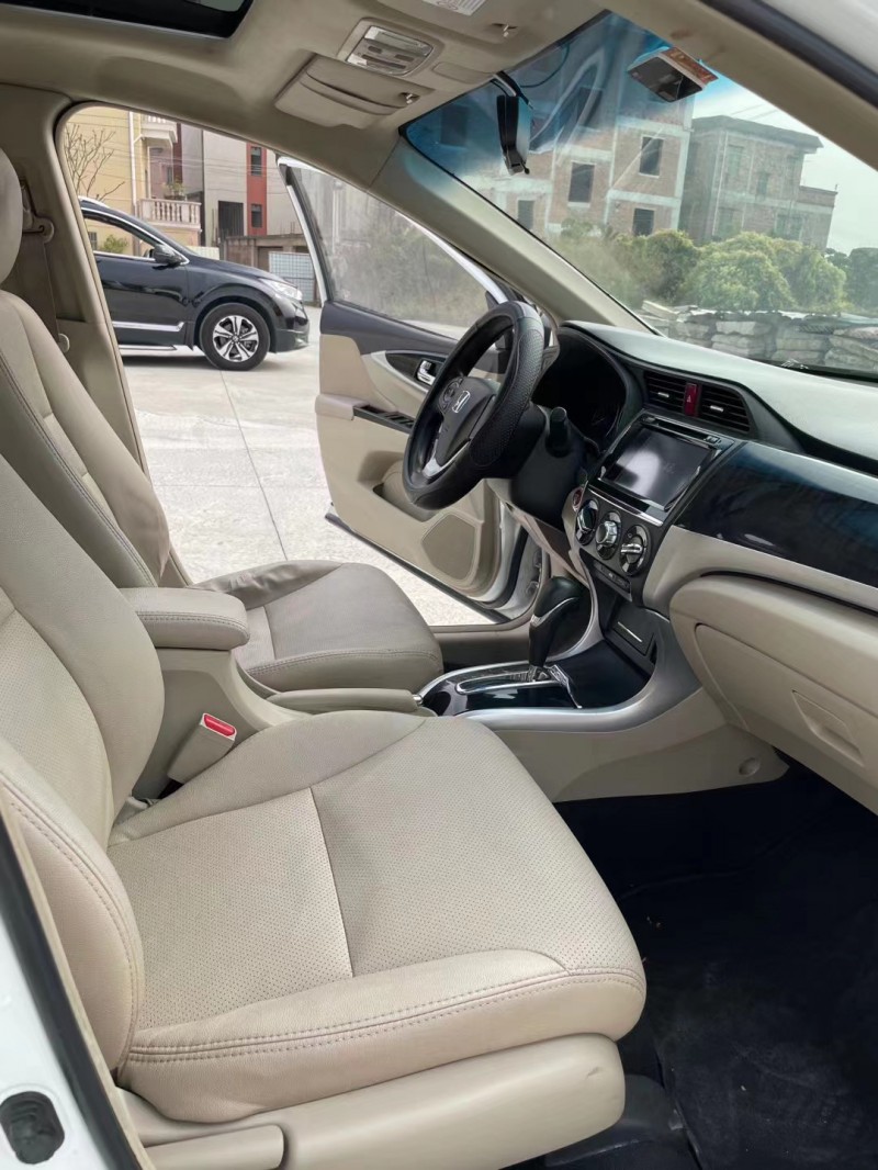 佛山15年本田凌派6