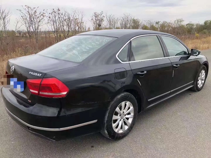 青岛12年大众帕萨特5