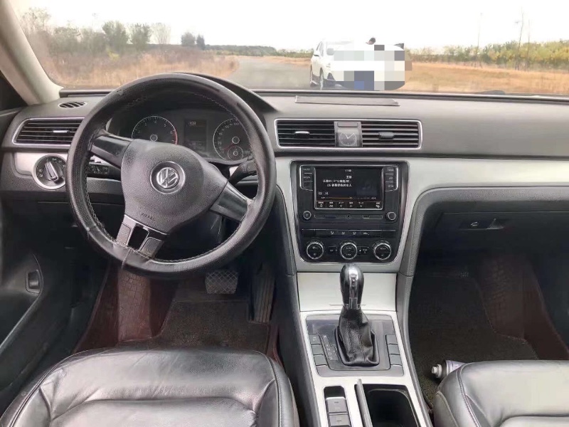 青岛12年大众帕萨特4