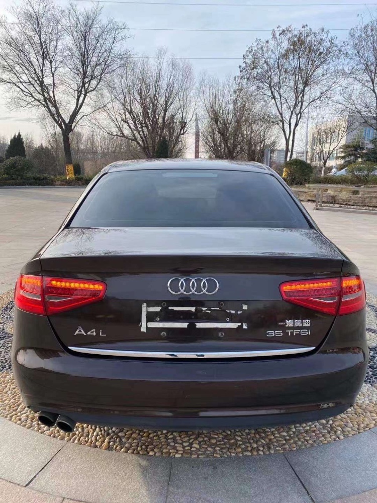 济南16年奥迪A4L1