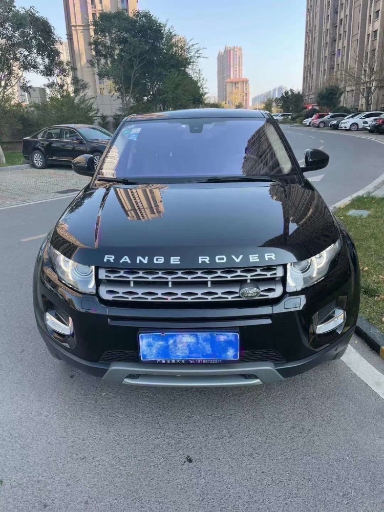 青岛16年路虎极光2