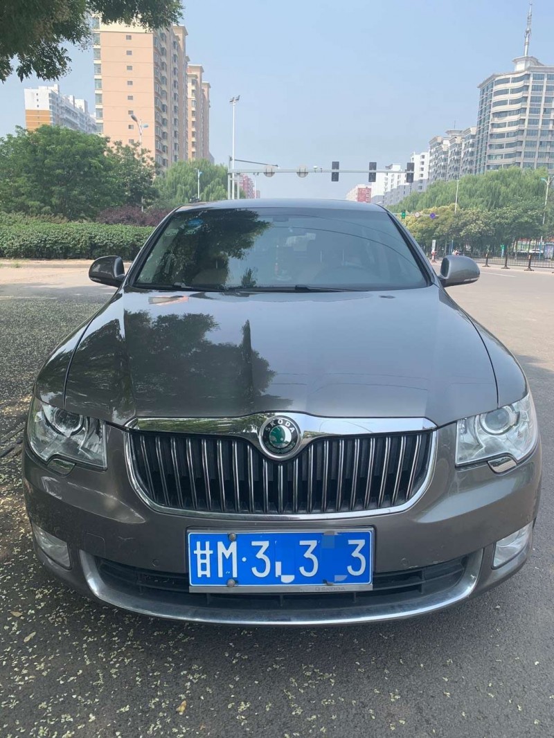 呂梁11年斯柯達昊銳1