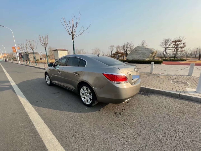 临沂09年别克君越4