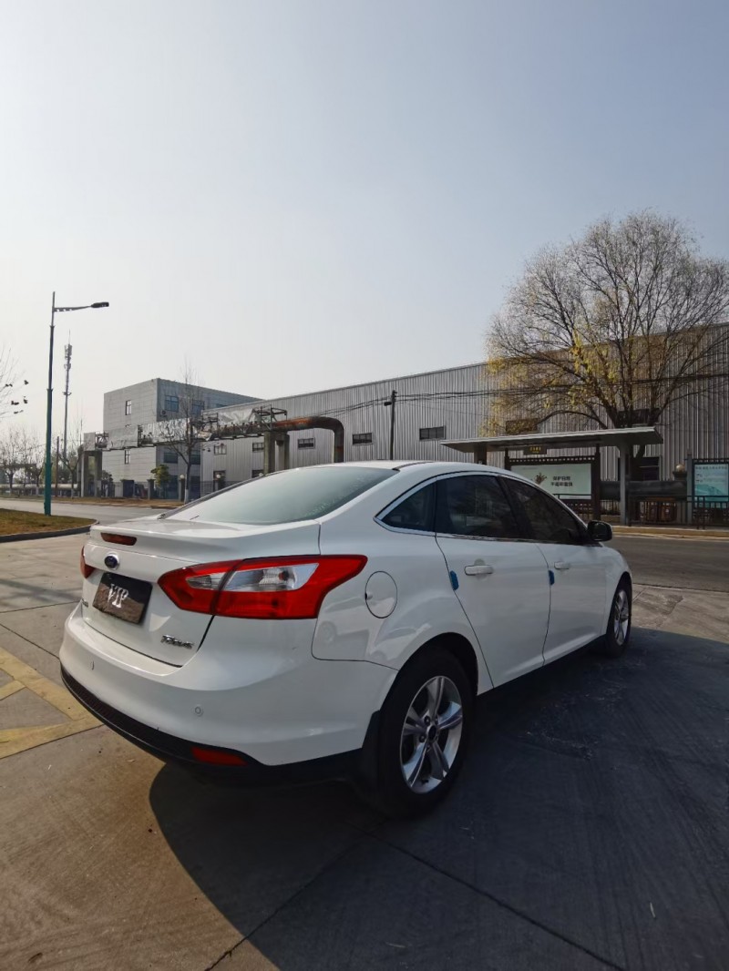 宿迁14年福特福克斯5