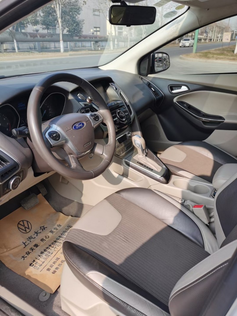 宿迁14年福特福克斯9