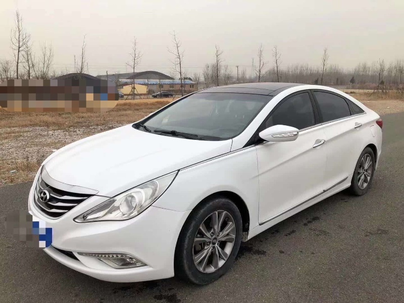 青岛15年现代索纳塔八6