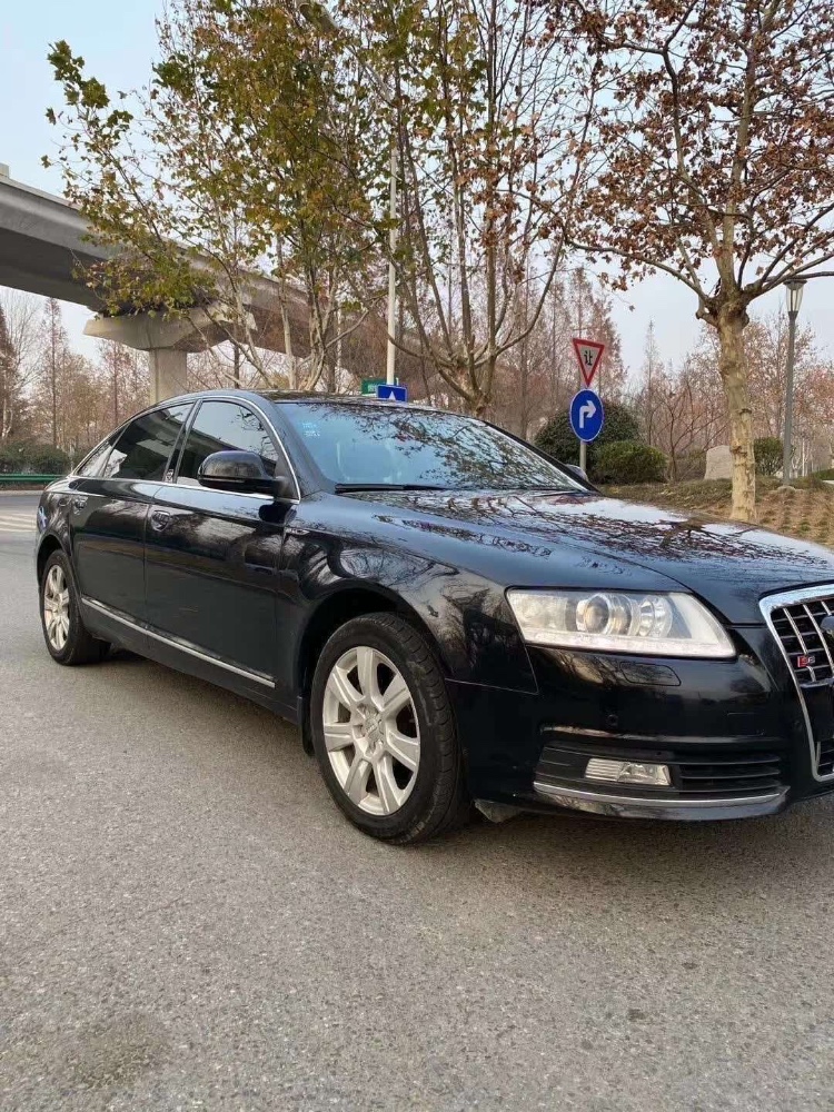 青岛10年奥迪A68