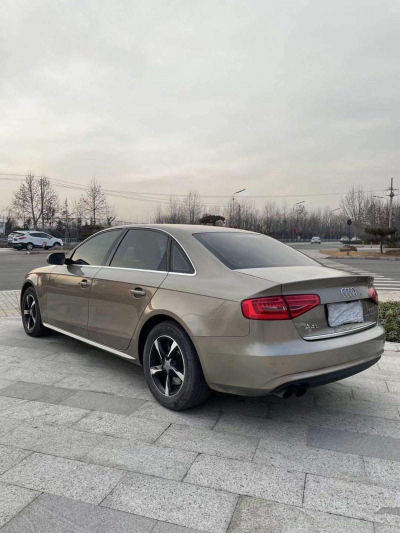 枣庄13年奥迪A4L7