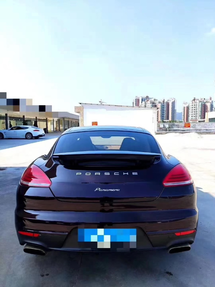 深圳14年保时捷帕拉梅拉7