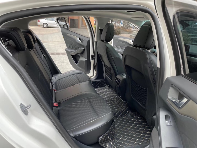 佛山20年福特福克斯4